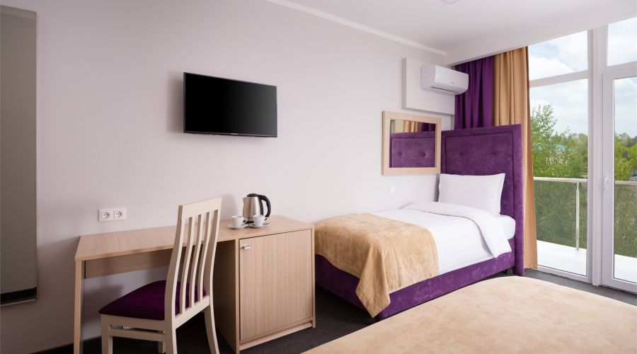 Superior with balcony